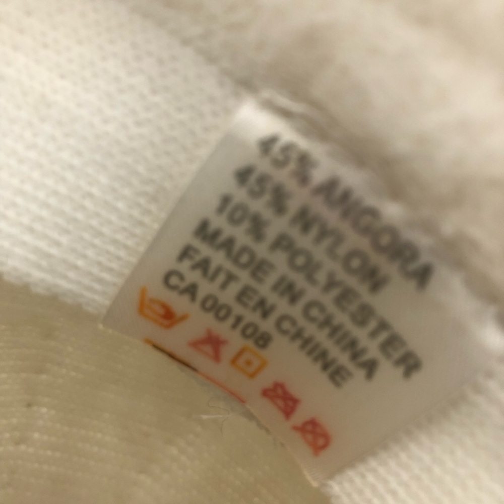 Unbranded Angora blend off-white hat - Picture 3 of 3